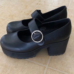 Chunky Platform Mary Janes - Black